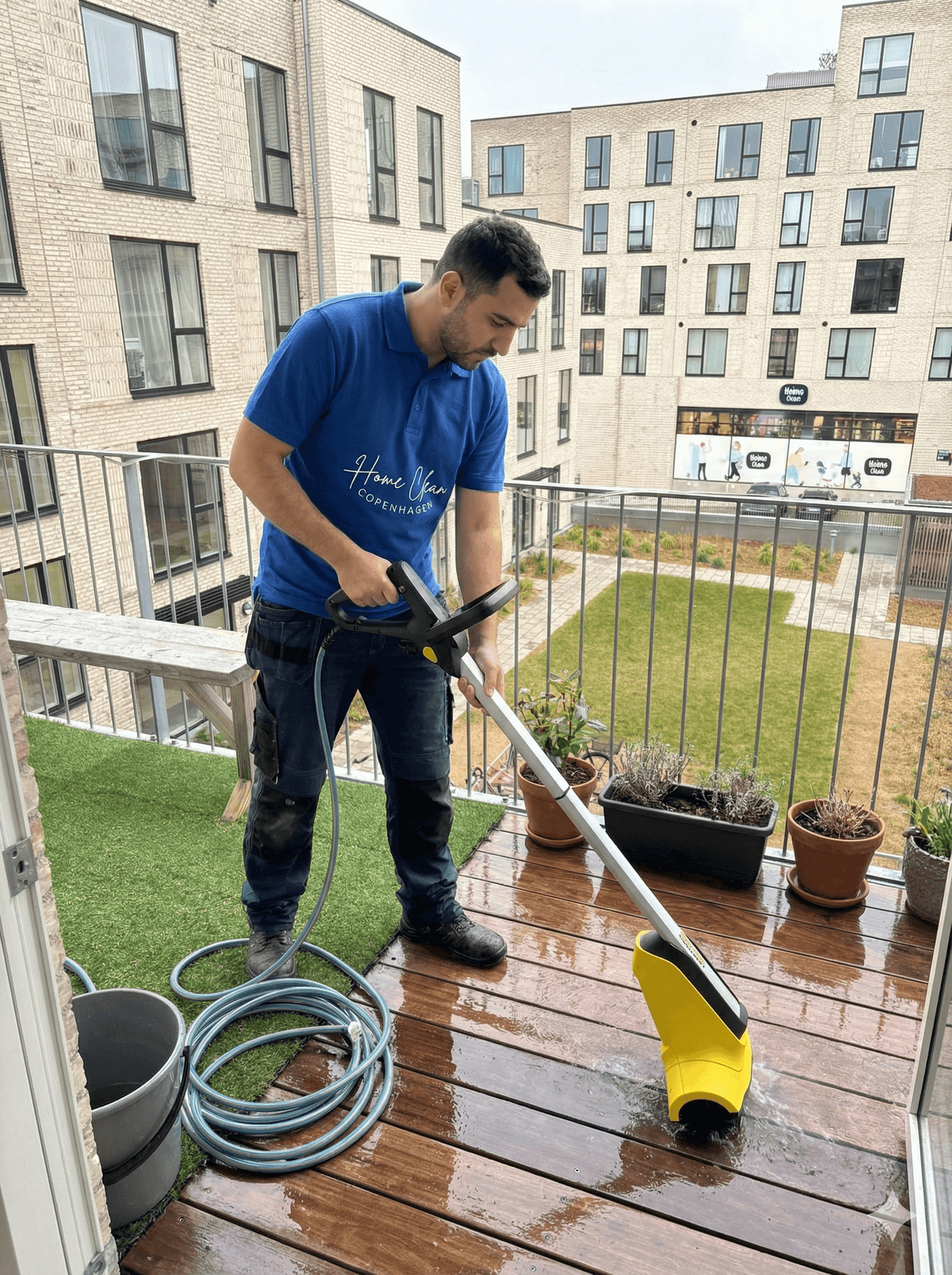 Balcony Cleaning Service in Copenhagen